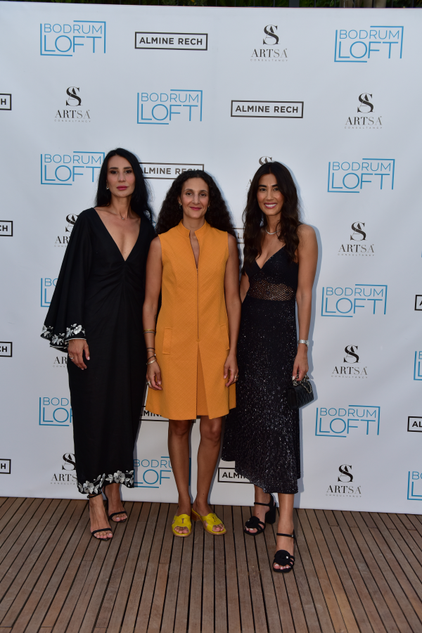 Di̇lara Akin Camilla Sana Selcan Altilgan