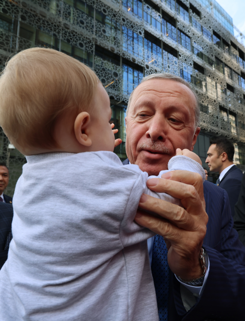 C U M H U R B A S K A N I E R D O G A N N E W Y O R K T A (2) 925264 274842