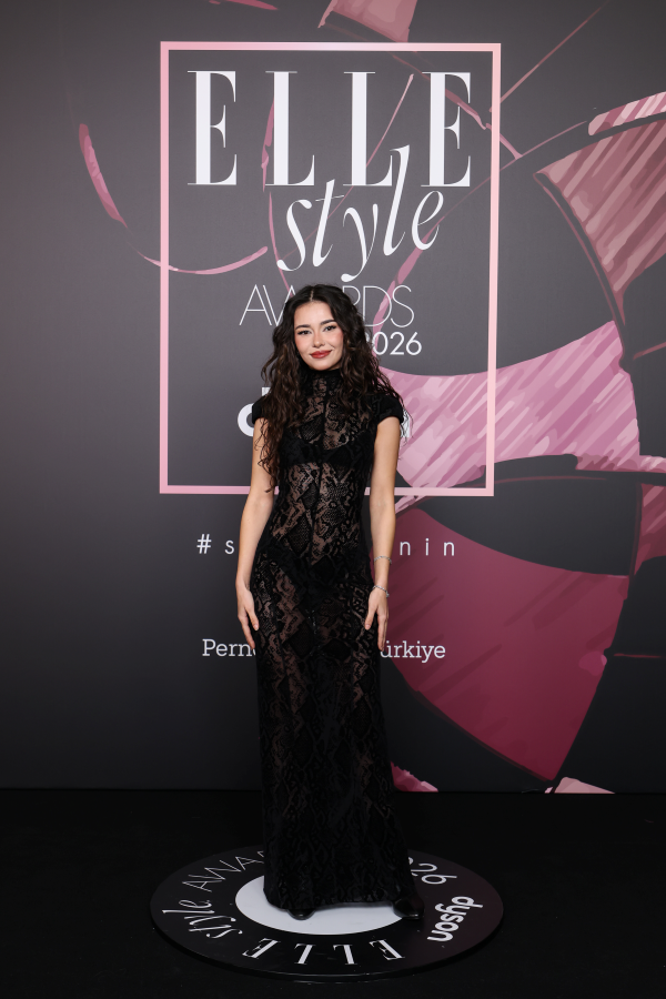 Türkü Su Demi̇rel