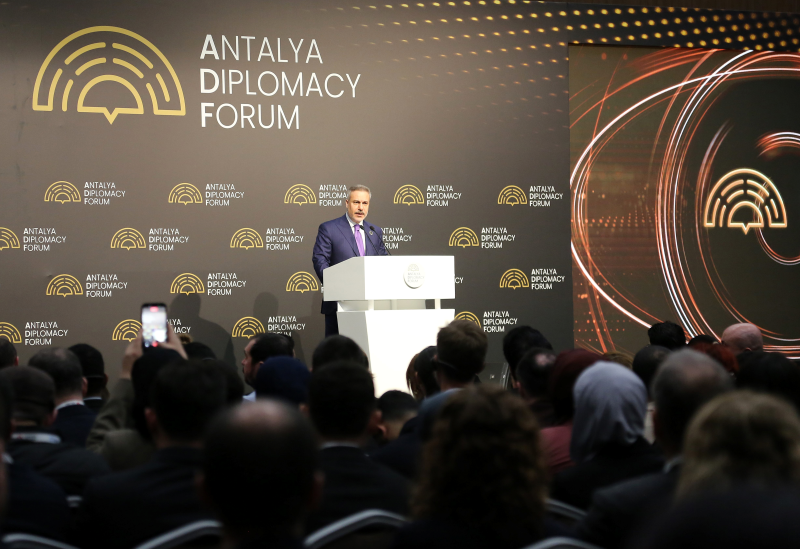 B A K A N F I D A N I S R A I L Y A Y I L M A C I L I G I D U N Y A 1267771 377376