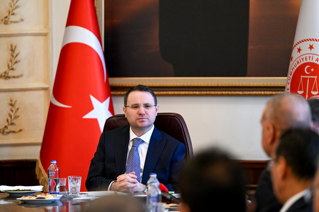 B A K A N G U R L E K F A I L I M E C H U L L E R V E D A H A O N 1270614 378112