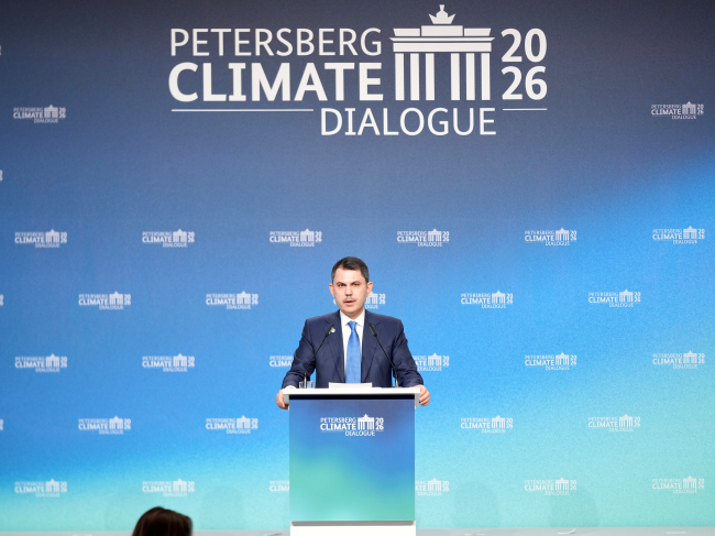 B A K A N K U R U M P A R I S T E U S T D U Z E Y E N E R J I 1283789 381964