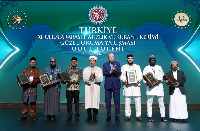 C U M H U R B A S K A N I E R D O G A N A D A L E T T E N E S I T L I 1284725 382247