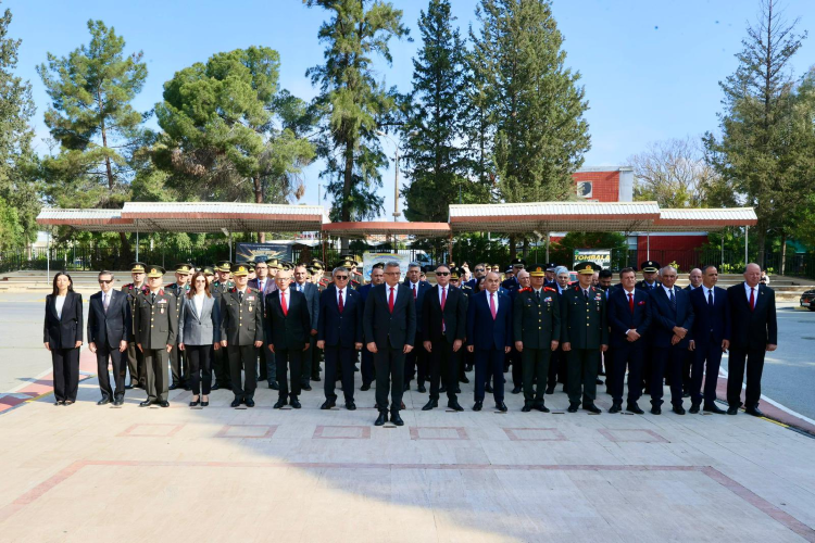 K U Z E Y K I B R I S T U R K C U M H U R I Y E T I N D E 23 N I S 1275162 379498