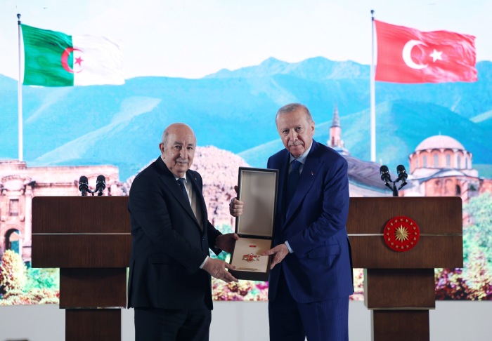 C U M H U R B A S K A N I E R D O G A N C E Z A Y I R C U M H U R B A S 1298847 386339