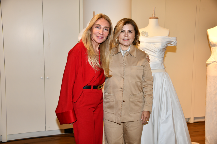Di̇lek Hani̇f Ni̇lüfer Bulut