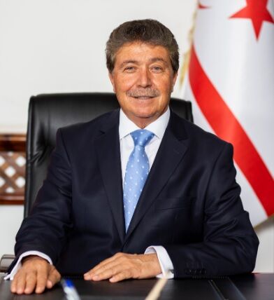 Kıbrıs Turizm Bakanı Ünal Üstel